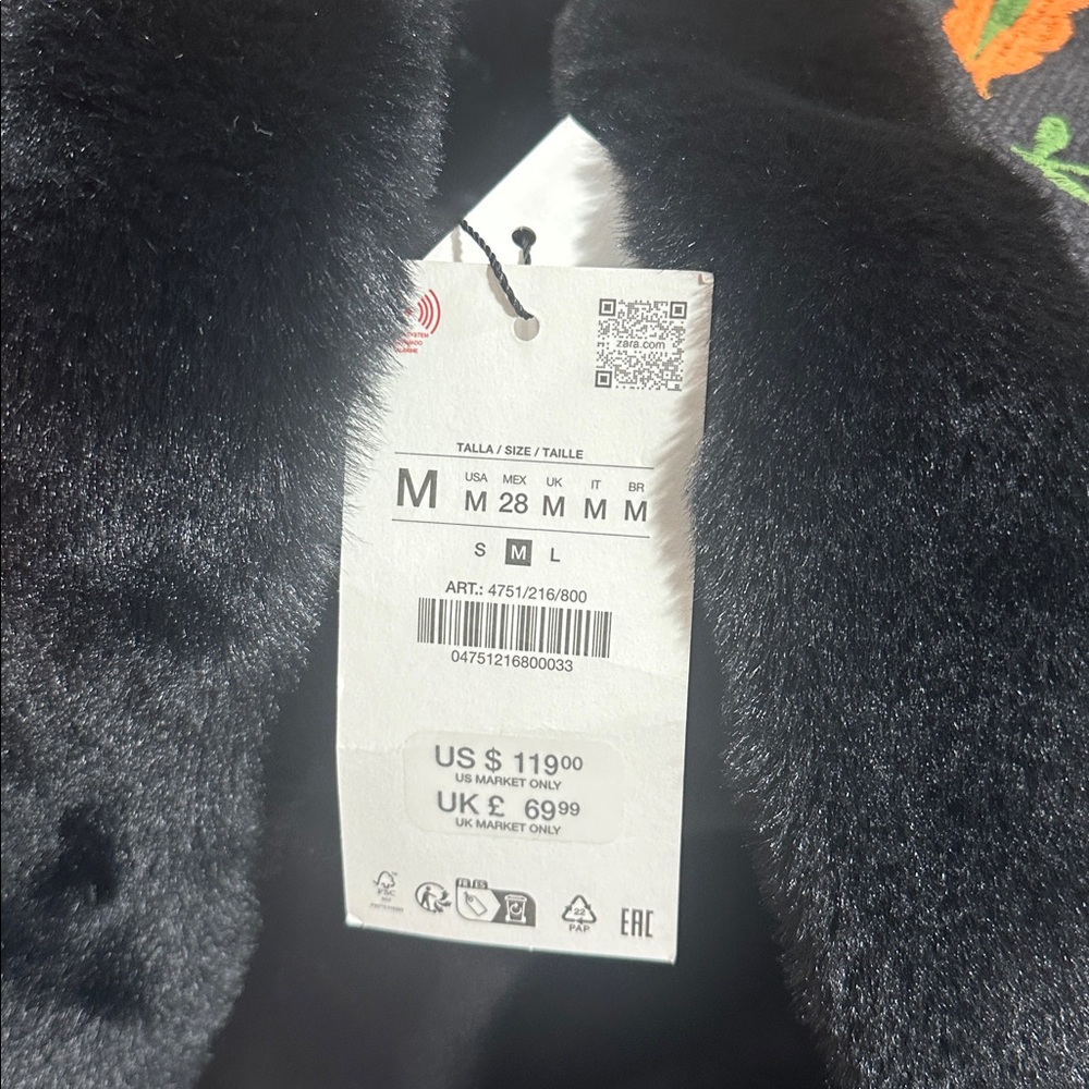 ZARA limited edition CONTRASTING EMBROIDERED FAUX FUR VEST - Picture 8 of 9